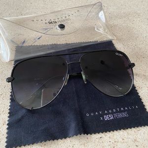 Quay x Desi Perkins High Key Sunglasses